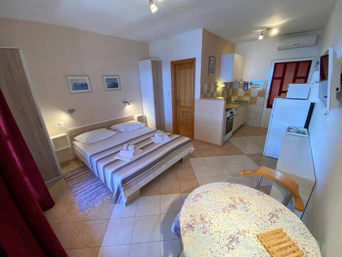 Apartments Bala Ivan Dolac Exterior photo